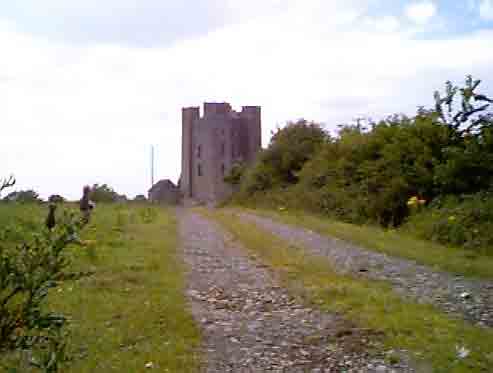 Dunsoghly_Castle